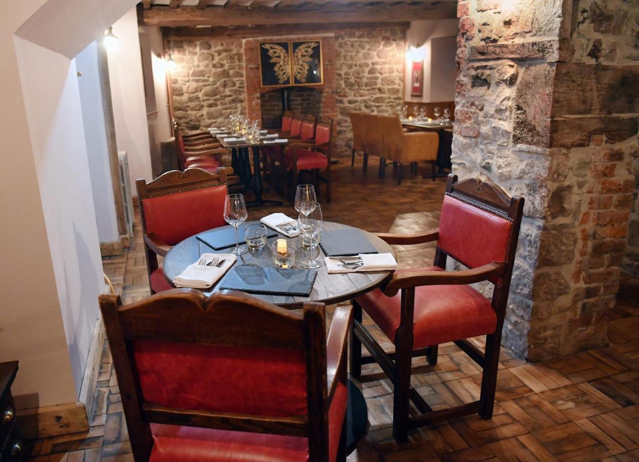Alfred Russel Wallace Restaurant With Rooms Usk Luaran gambar